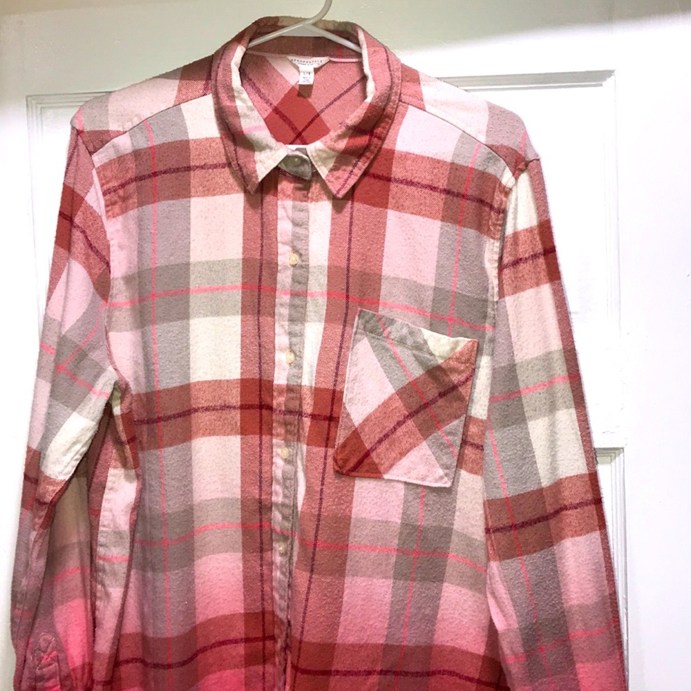 Aeropostale Women’s Flannel long sleeve SIZE L